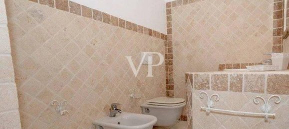 Villa de 6 habitaciónes en Luogosanto, Italy No. 34132 30