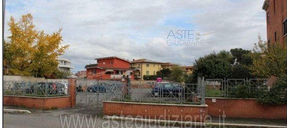 4 rooms Apartment in Rome, Italy No. 185653 15