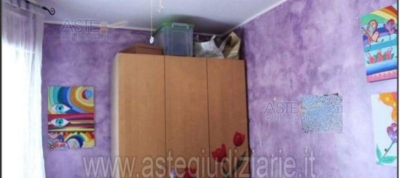 4 rooms Apartment in Rome, Italy No. 185653 4