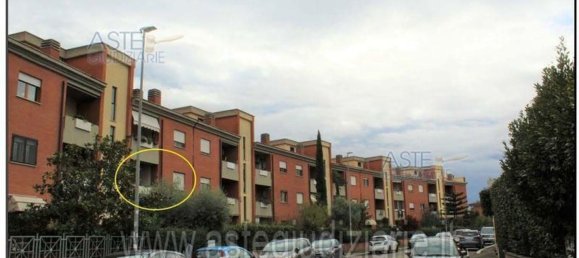 4 rooms Apartment in Rome, Italy No. 185653 9