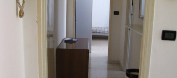 Квартира с 2 комнатами в Анкона, Италия № 2655 5