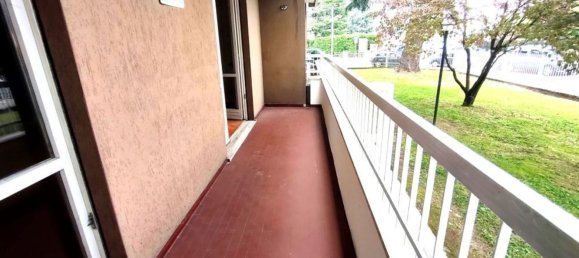 3 bedrooms Apartment in Seveso, Italy No. 329809 3