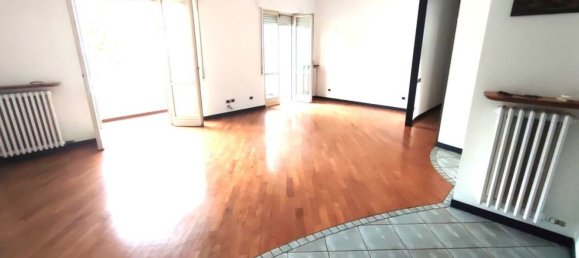 3 bedrooms Apartment in Seveso, Italy No. 329809 6