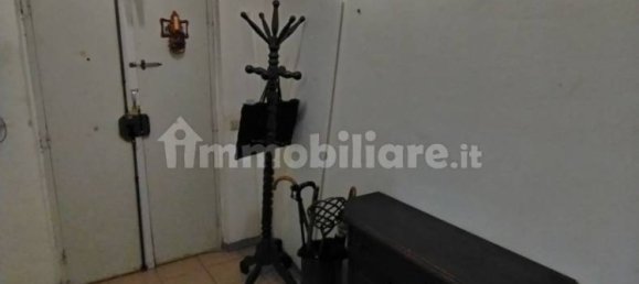 Apartamento de 2 dormitorios en Tivoli, Italy No. 298544 5