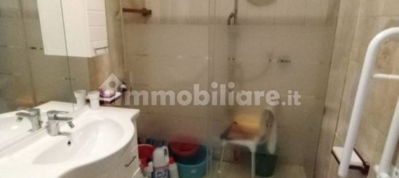 Apartamento de 2 dormitorios en Tivoli, Italy No. 298544 17