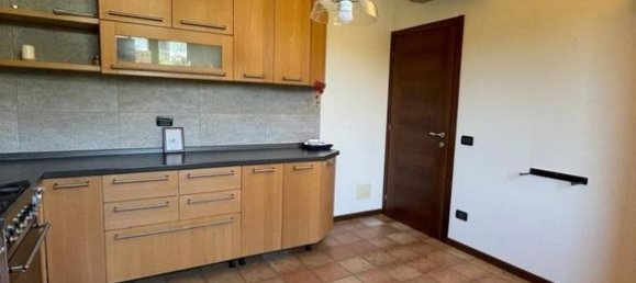 4 chambres Villa à Montano Lucino, Italy No. 84687 11