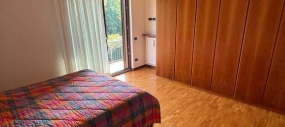 4 chambres Villa à Montano Lucino, Italy No. 84687 13