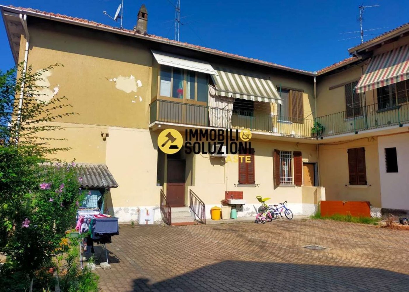 3غرفة شقة في Vigevano, Italy رقم 180425