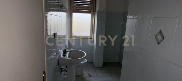 3 Schlafzimmer Wohnung in Misterbianco, Italy, Nr. 123808 12