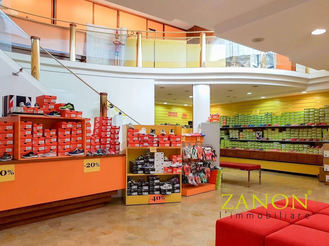 467m² Commercial property in Gorizia, Italy No. 115700