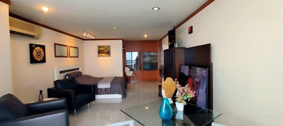 1 bedroom Condo in Pattaya, Thailand No. 10623 5