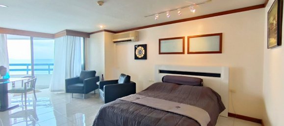 1 bedroom Condo in Pattaya, Thailand No. 10623 16