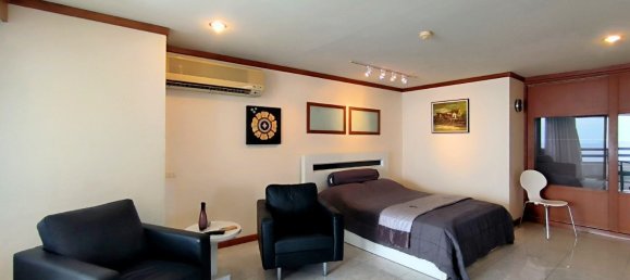 1 bedroom Condo in Pattaya, Thailand No. 10623 4