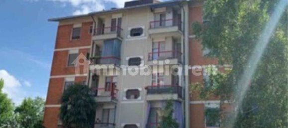 Apartamento de 3 dormitorios en Limbiate, Italy No. 280220 4