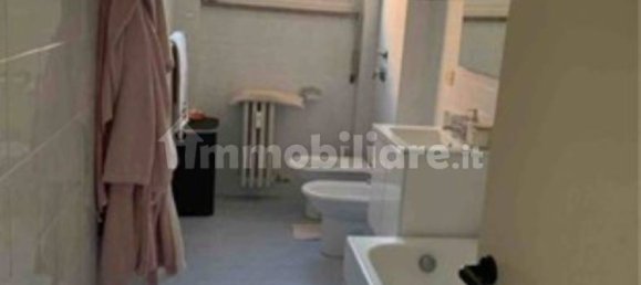 Apartamento de 3 dormitorios en Limbiate, Italy No. 280220 9