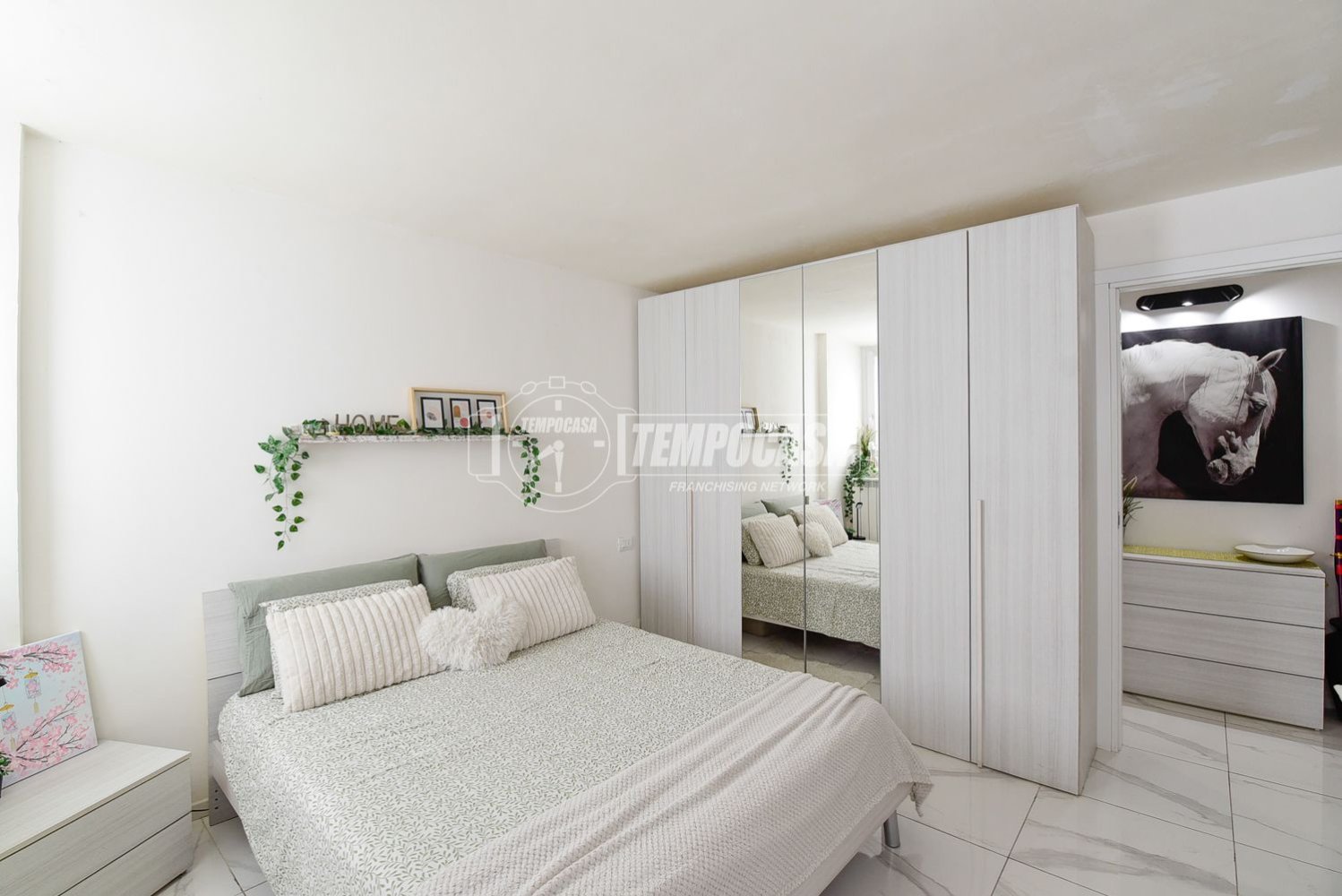 Apartamento de 3 divisões em Erba, Italy N.º 286561