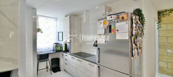 Apartamento de 3 divisões em Erba, Italy N.º 286561 5