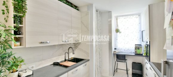 Apartamento de 3 divisões em Erba, Italy N.º 286561 4