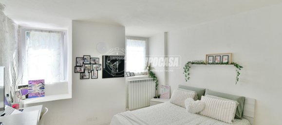 Apartamento de 3 divisões em Erba, Italy N.º 286561 10