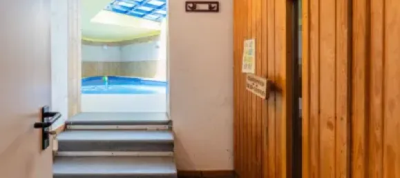 4 bedrooms House in Madrid, Spain No. 136729 6