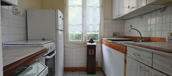 Villa de 3 dormitorios en Poissy, France No. 165043 5