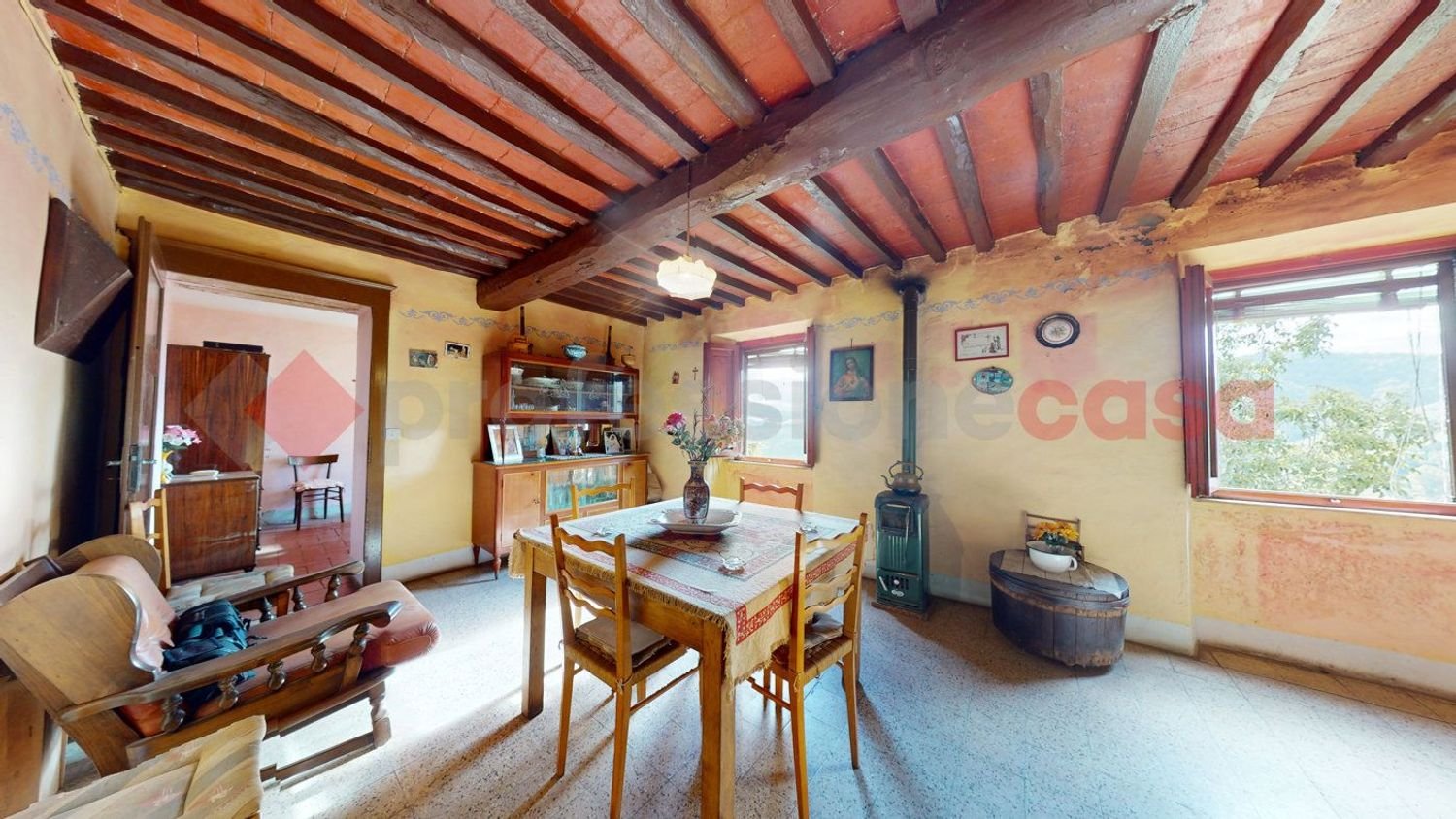 8 rooms House in Borgo a Mozzano, Italy No. 235308