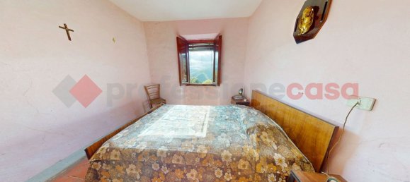 8 rooms House in Borgo a Mozzano, Italy No. 235308 7