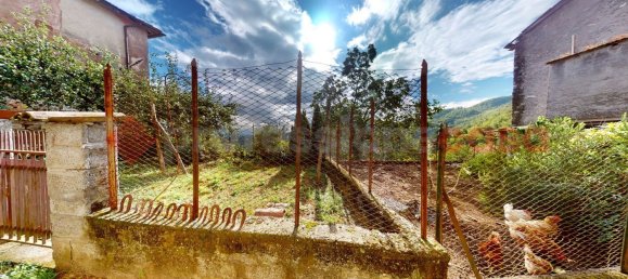 8 rooms House in Borgo a Mozzano, Italy No. 235308 21