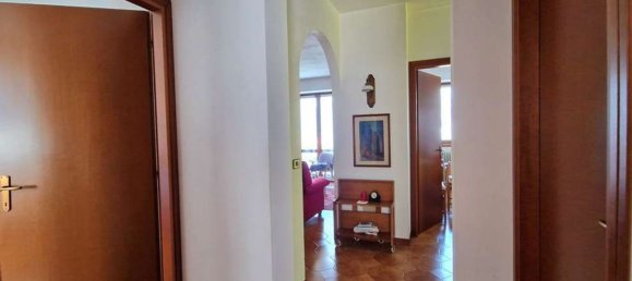 Villa de 8 habitaciónes en Pettenasco, Italy No. 143747 26