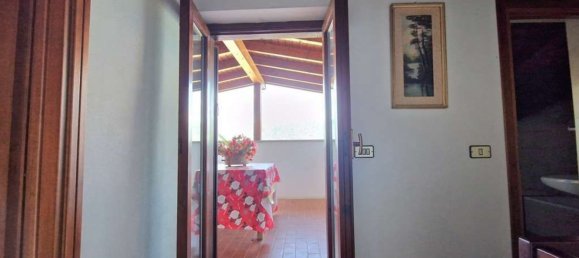 Villa de 8 habitaciónes en Pettenasco, Italy No. 143747 36