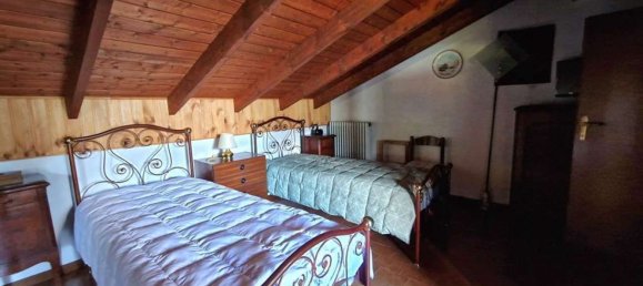 Villa de 8 habitaciónes en Pettenasco, Italy No. 143747 37