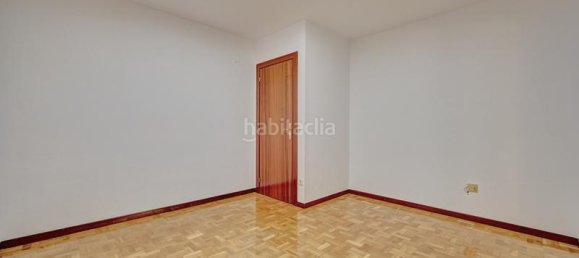 Apartamento de 3 dormitorios en Comunidad Foral de Navarra, Spain No. 184155 42