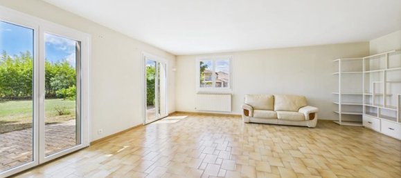 5 bedrooms House in Romans-sur-Isere, France No. 302917 5