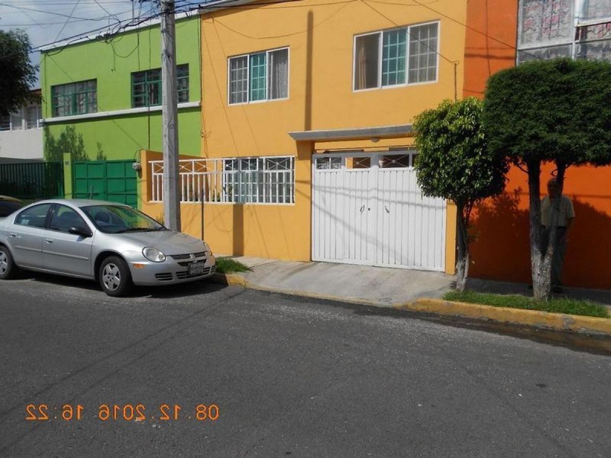 4 bedrooms House in Tlalnepantla, Mexico No. 216060