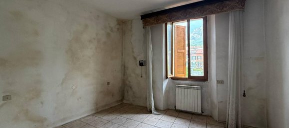4 Schlafzimmer Villa in Lecco, Italy, Nr. 338768 7