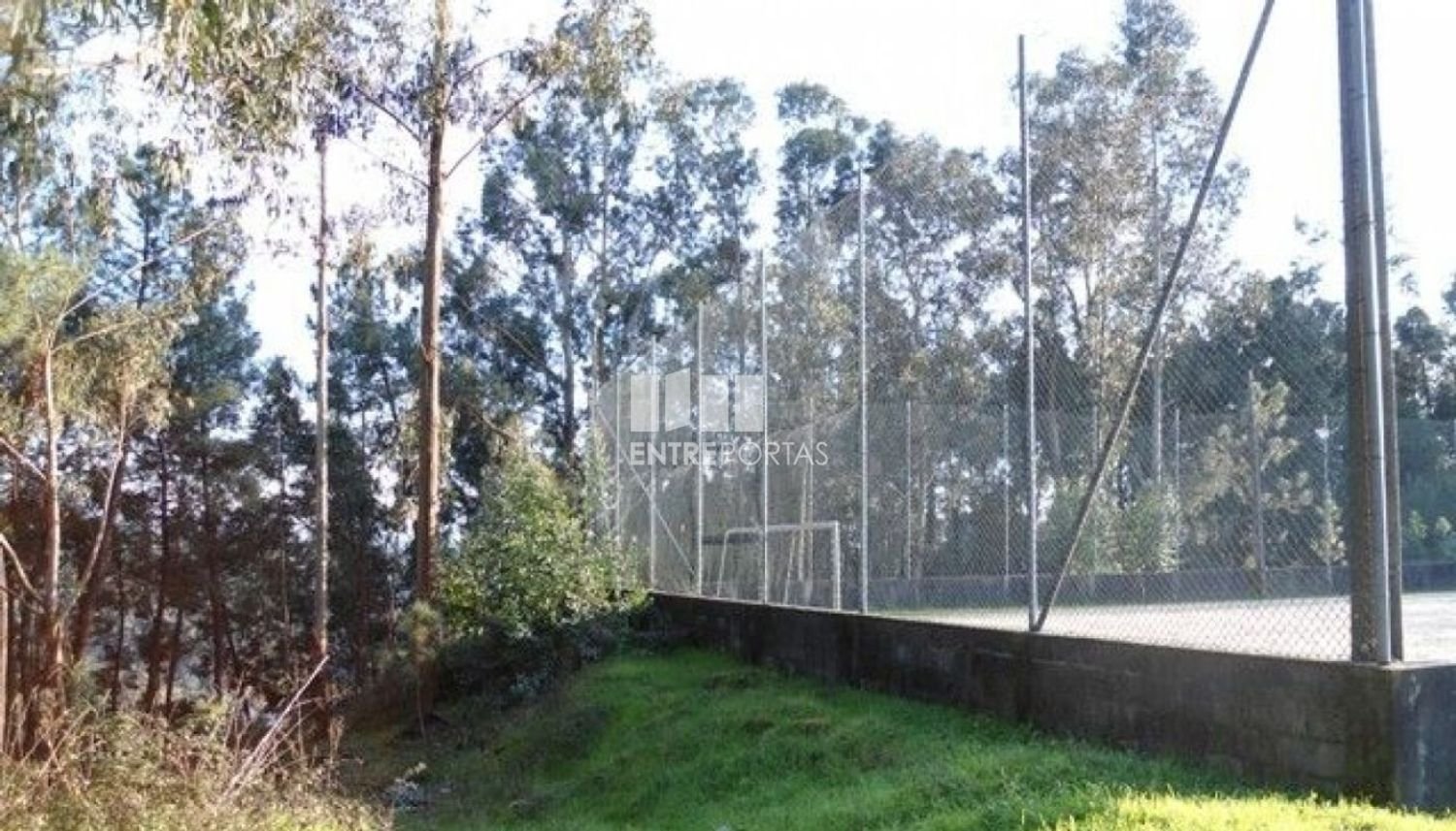 640m² Land in Marco de Canaveses, Portugal No. 173147