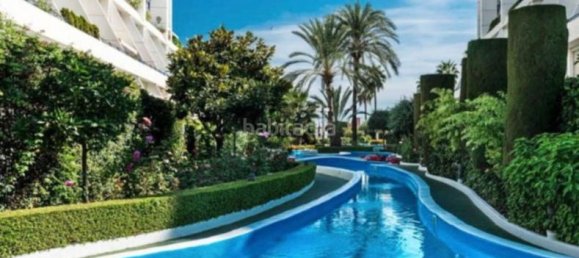 4 bedrooms Penthouse in Marbella, Spain No. 81602 8