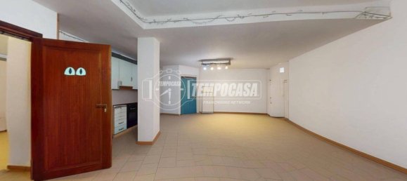 3 bedrooms House in Lizzanello, Italy No. 331813 44