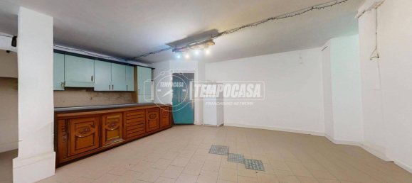 3 bedrooms House in Lizzanello, Italy No. 331813 45