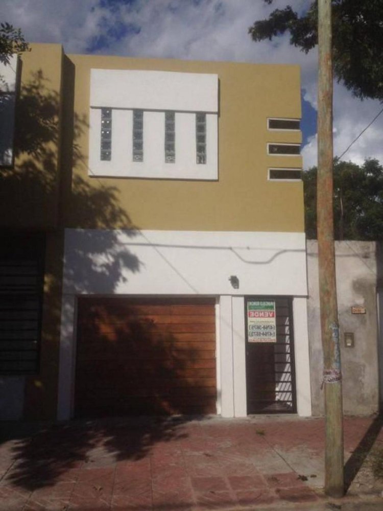 2 bedrooms House in General San Martin, Argentina No. 10781