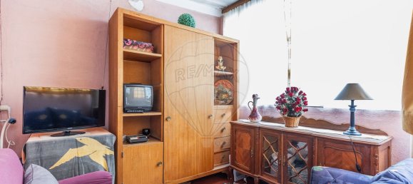 9 bedrooms Building in Lisbon, Portugal No. 233022 5