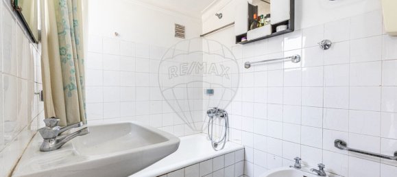 9 bedrooms Building in Lisbon, Portugal No. 233022 11