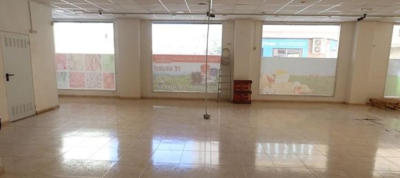 Gewerbliche Immobilie in Torrevieja, Spain 452m², Nr. 184624 6