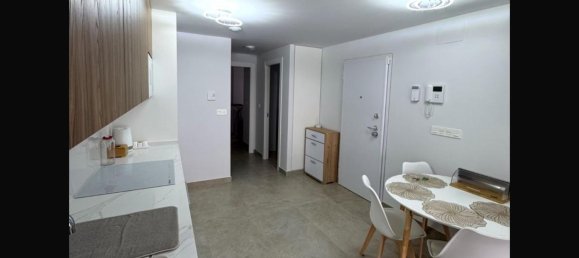Квартира с 1 спальней в Торревьеха, Аликанте, Валенсия, Испания № 365954 3