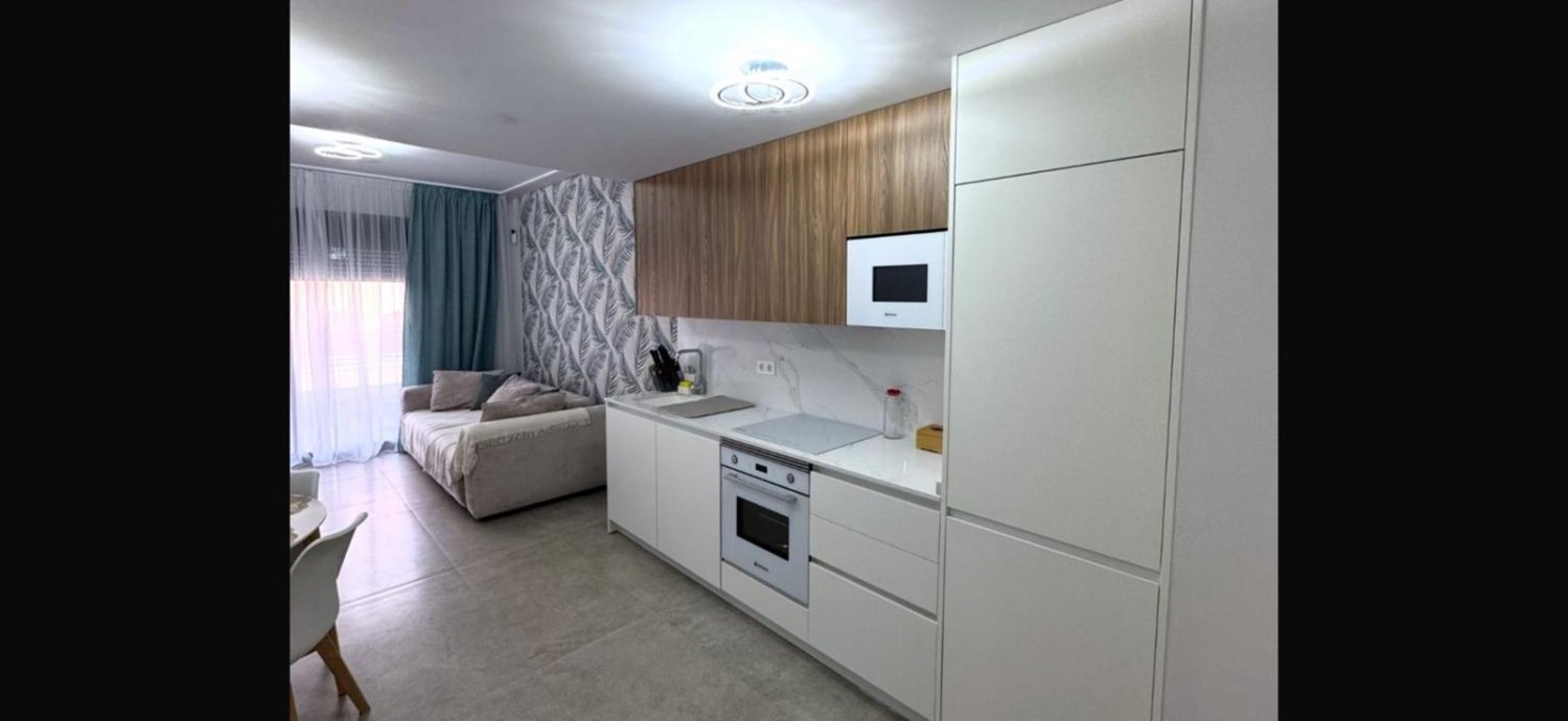 Квартира с 1 спальней в Торревьеха, Аликанте, Валенсия, Испания № 365954