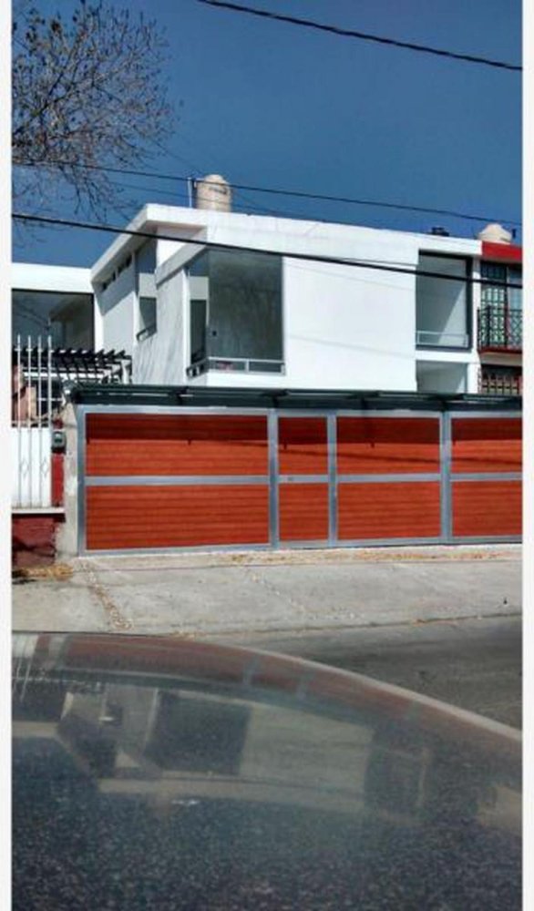 3 bedrooms House in Naucalpan de Juarez, Mexico No. 208750