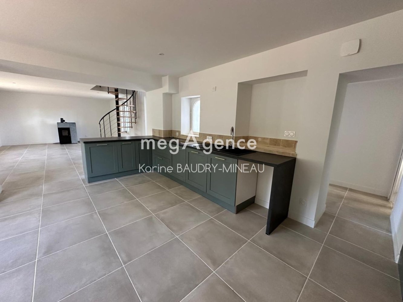 3 غرف نوم منزل في Chatellerault, France رقم 341113