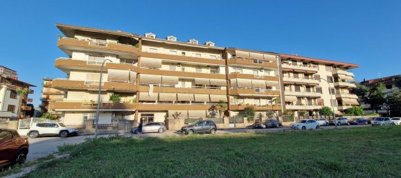 4 bedrooms Apartment in San Nicola la Strada, Italy No. 381602 14