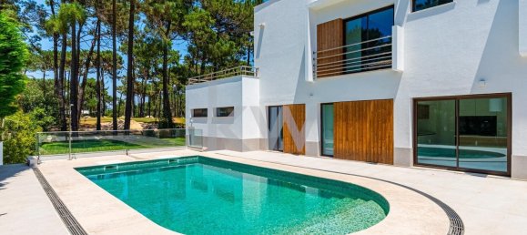 4 bedrooms Villa in Almada, Portugal No. 146150 22