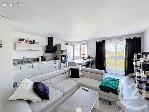 Apartamento de 3 dormitorios en Vandoeuvre-les-Nancy, France No. 310068